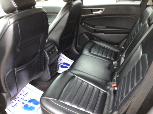 Certified 2024 Ford Edge SEL AWD/4WD image 13