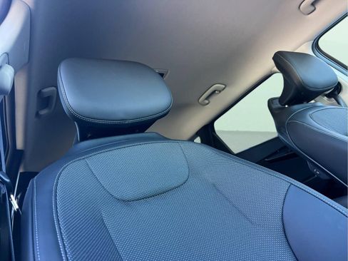 New 2026 Kia EV6 Light AWD/4WD image 17