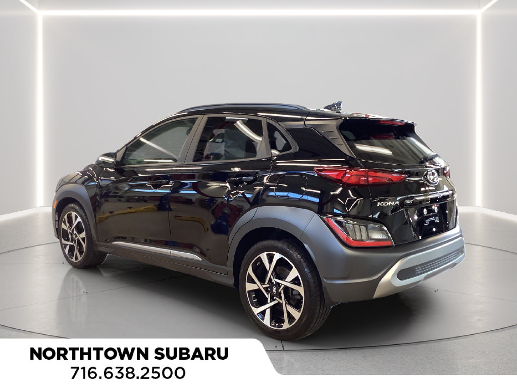 Used 2023 Hyundai Kona Limited AWD/4WD image 3