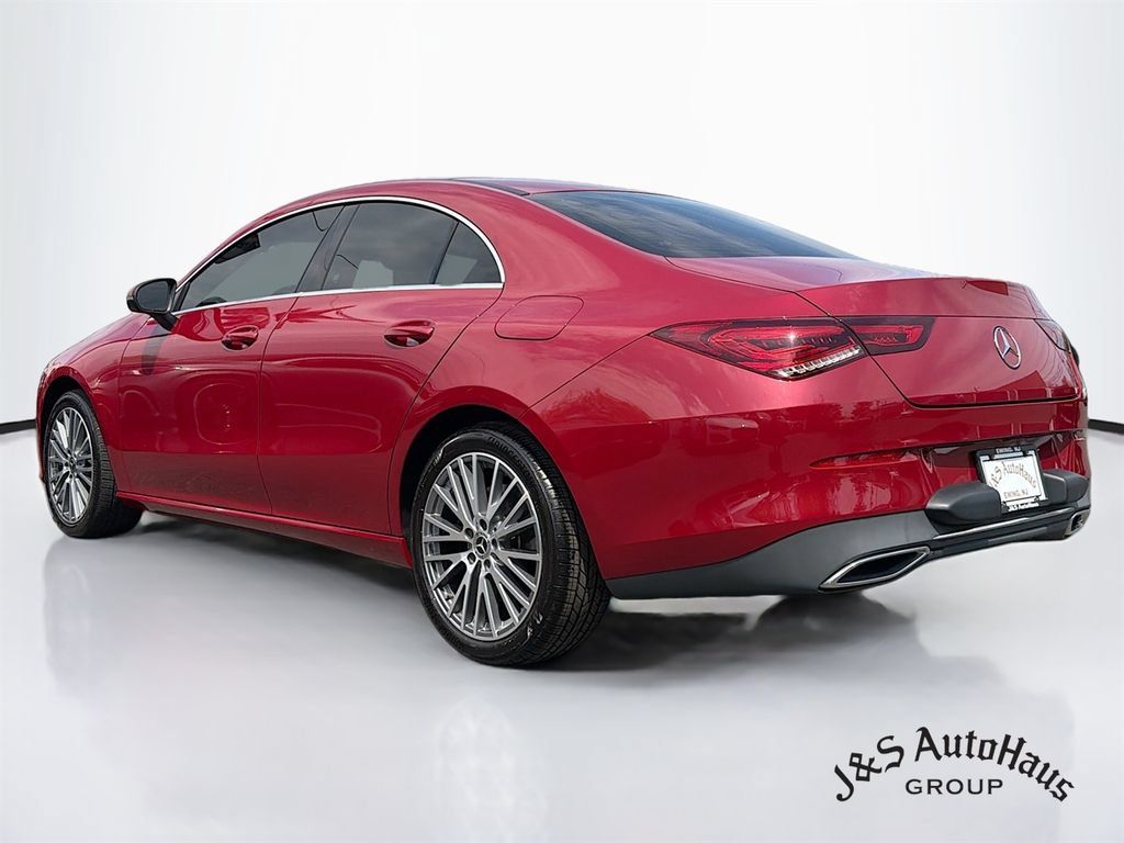 Used 2021 Mercedes-Benz CLA 250 4MATIC image 5