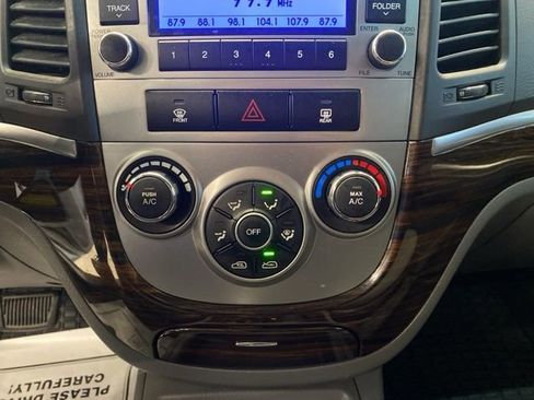 Used 2010 Hyundai Santa Fe GLS image 20
