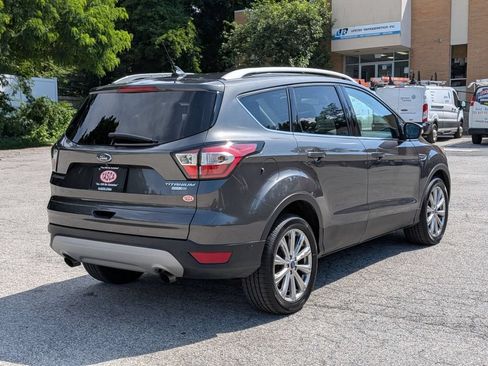 Used 2018 Ford Escape Titanium w/ Ford Safe & Smart Package AWD/4WD image 3
