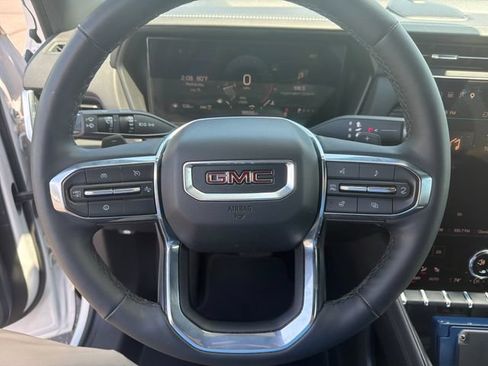 Used 2026 GMC Terrain Elevation w/ Elevation Premium Package AWD/4WD image 18