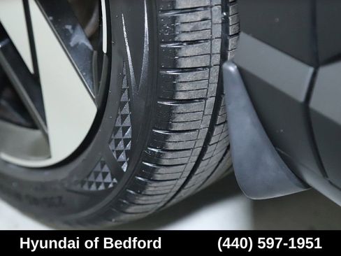 Used 2024 Hyundai Kona Limited AWD/4WD image 39