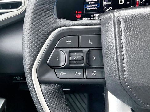 Used 2025 Toyota Tundra Platinum image 17