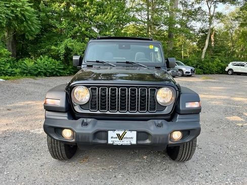 Used 2024 Jeep Wrangler Sport AWD/4WD image 3