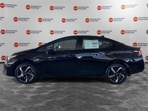 New 2025 Nissan Versa SR w/ Trunk Package image 2