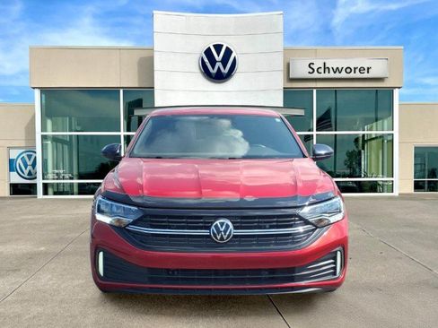 Certified 2024 Volkswagen Jetta Sport FWD image 3