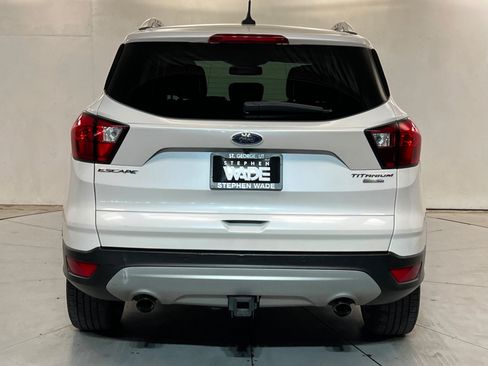 Used 2019 Ford Escape Titanium AWD/4WD image 5