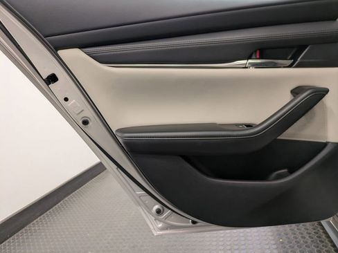 Certified 2023 MAZDA MAZDA3 s image 23