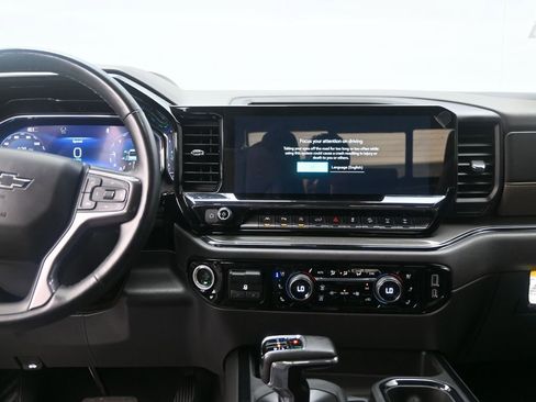 Used 2025 Chevrolet Silverado 1500 ZR2 w/ Technology Package image 16