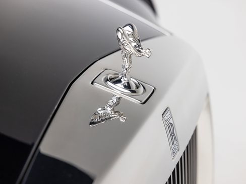 Used 2019 Rolls-Royce Phantom Sedan image 74