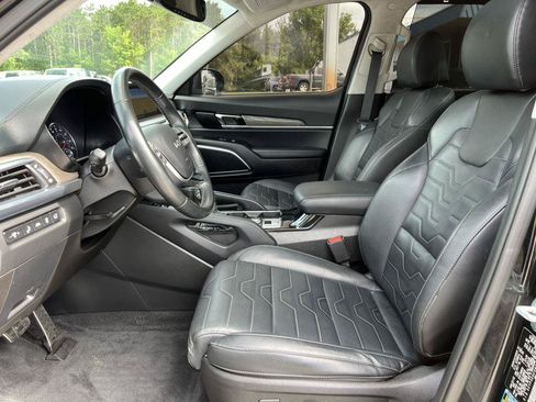 Used 2022 Kia Telluride SX w/ SX Prestige Package AWD/4WD image 3