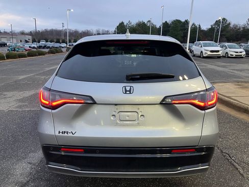 Used 2024 Honda HR-V EX-L image 17