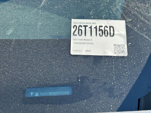 Used 2023 Tesla Model X Plaid image 3