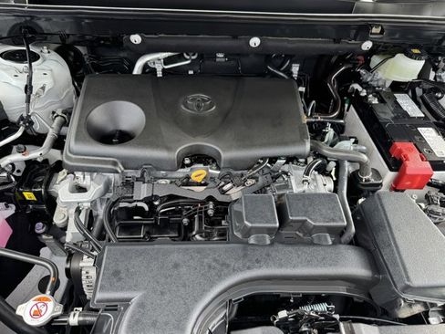 Certified 2025 Toyota RAV4 XLE w/ Convenience Package image 22