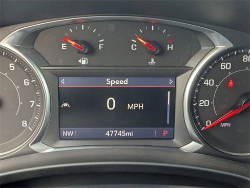 Used 2021 GMC Terrain SLT image 25