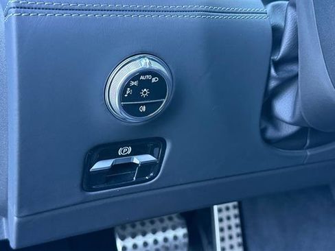 Used 2023 Mercedes-Benz SL 43 AMG image 15