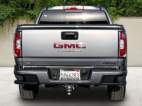 Used 2022 GMC Canyon AT4 image 6