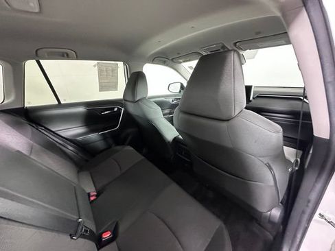 Used 2023 Toyota RAV4 AWD Hybrid image 12