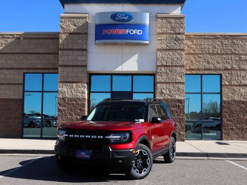 New 2025 Ford Bronco Sport Outer Banks AWD/4WD image 2