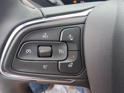 Certified 2025 Buick Envista Avenir image 26