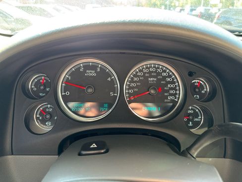 Used 2011 Chevrolet Silverado 2500 LTZ w/ LTZ Plus Package image 22