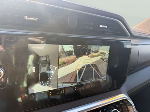 Used 2022 GMC Sierra 1500 Denali image 23