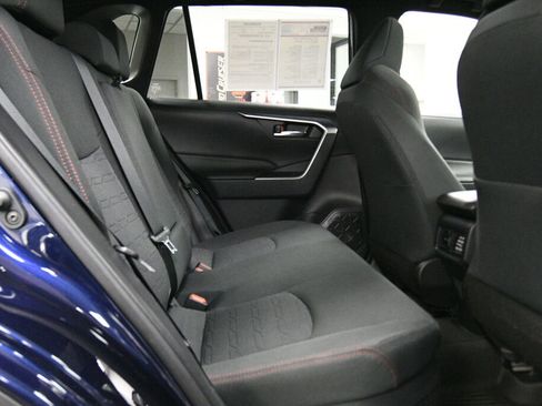 Certified 2023 Toyota RAV4 SE image 25