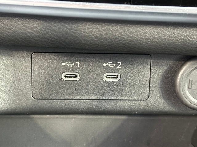 Certified 2025 Nissan Rogue SV AWD/4WD image 35