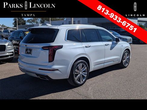 Used 2023 Cadillac XT6 Premium Luxury w/ Technology Package image 4