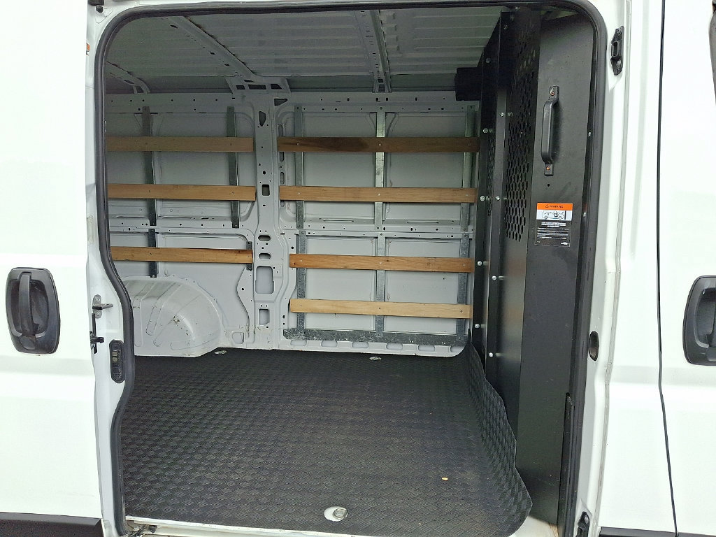 Used 2025 RAM ProMaster 2500 w/ U-Haul Equipment Group FWD image 10
