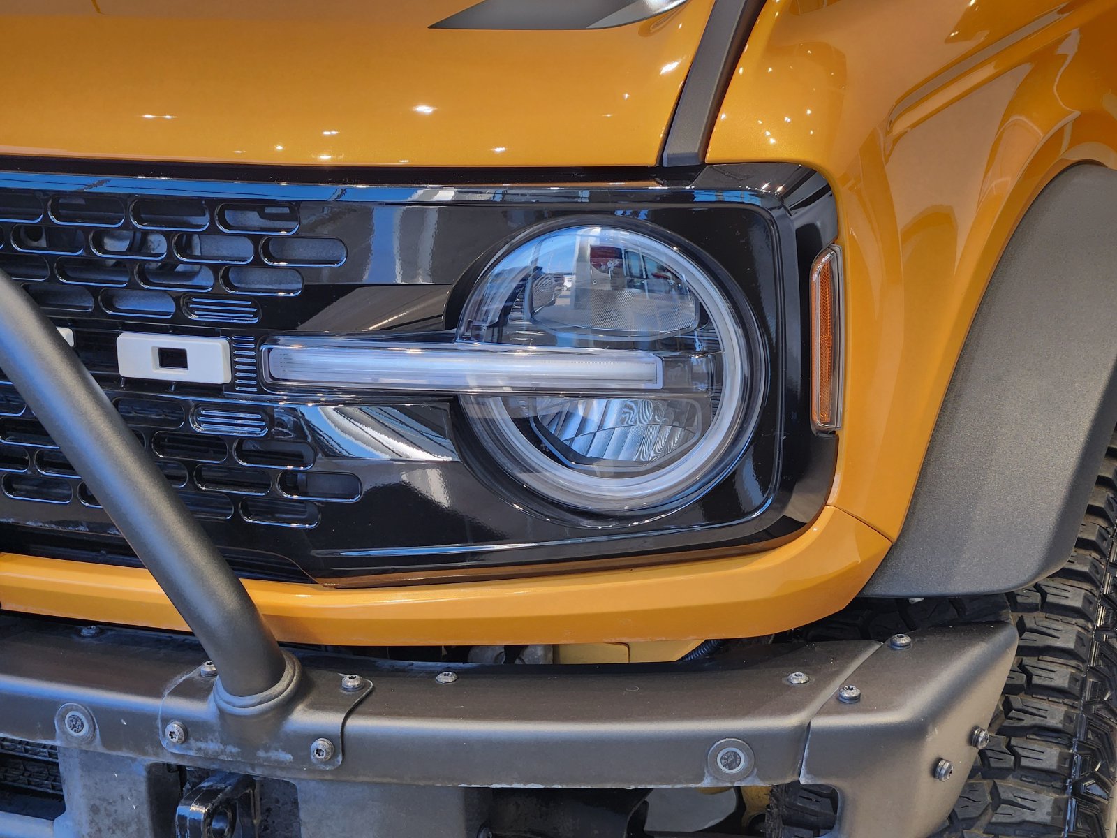 Certified 2021 Ford Bronco First Edition AWD/4WD image 10