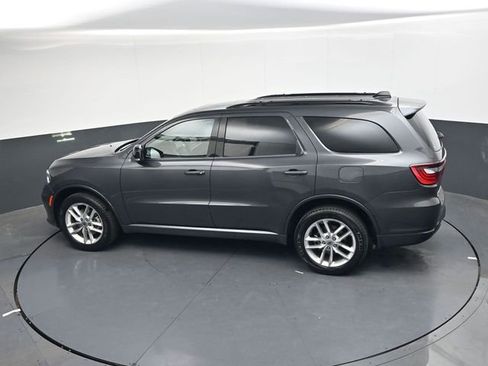 Used 2024 Dodge Durango GT image 25