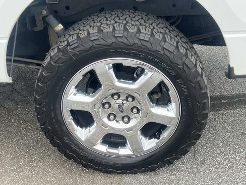 Used 2014 Ford F150 XLT w/ Equipment Group 302A Luxury image 19