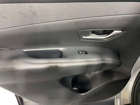 Used 2025 Hyundai Tucson SEL AWD/4WD image 13