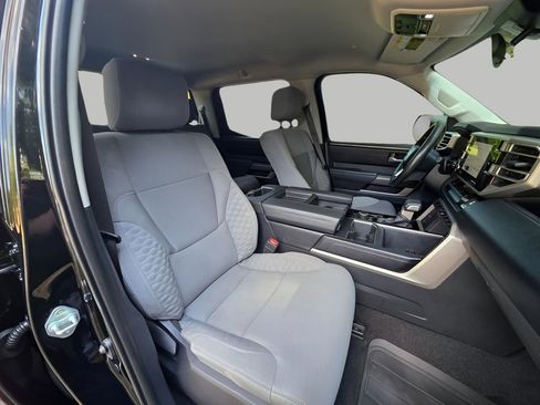 Used 2022 Toyota Tundra SR5 image 10