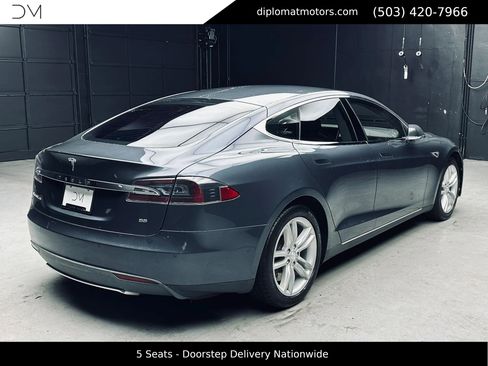 Used 2015 Tesla Model S 85 image 7
