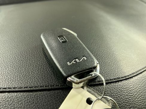 Used 2023 Kia Forte GT-Line image 28