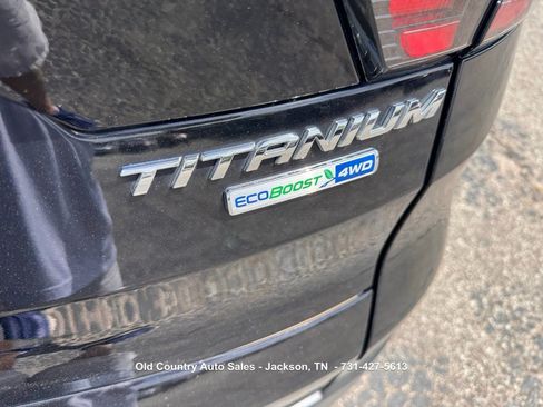 Used 2018 Ford Escape Titanium w/ Ford Safe & Smart Package AWD/4WD image 10