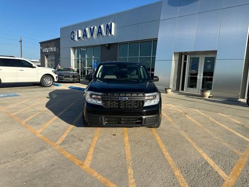 Used 2024 Ford Maverick XLT FWD image 2
