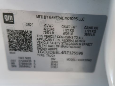 Used 2024 Chevrolet Silverado 1500 RST w/ Convenience Package II AWD/4WD image 12
