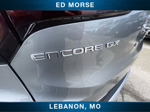 Certified 2025 Buick Encore GX Preferred FWD image 31