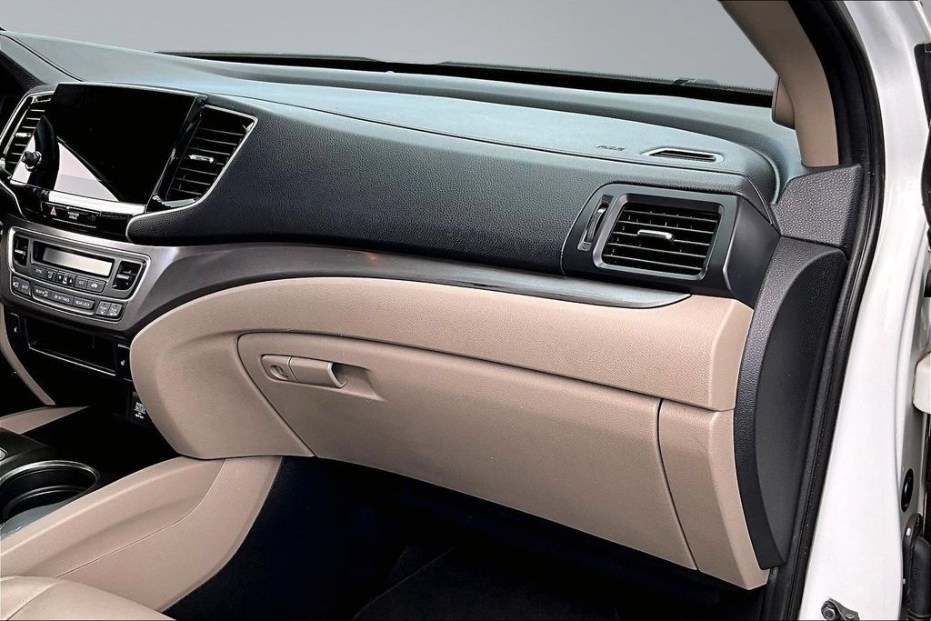 Used 2020 Honda Pilot EX-L image 17