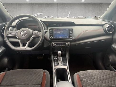 Used 2021 Nissan Kicks SR w/ Exterior Package image 20