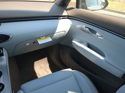 New 2026 Genesis GV70 2.5T Advanced image 15