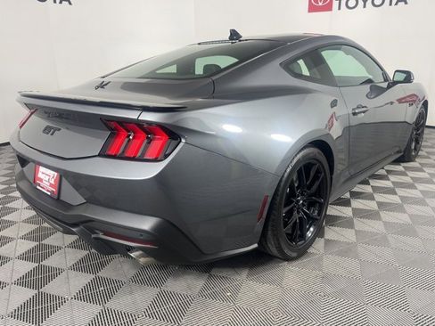 Used 2025 Ford Mustang GT Premium image 26