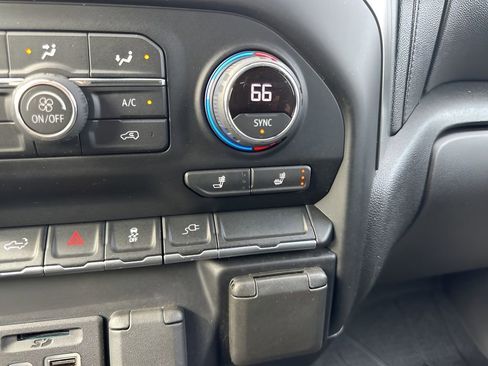 Used 2021 Chevrolet Silverado 1500 LT w/ All Star Edition Plus image 20