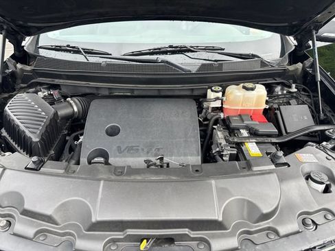Used 2020 Chevrolet Traverse RS w/ LPO, Floor Liner Package FWD image 22