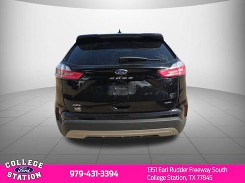 Used 2022 Ford Edge SEL w/ Convenience Package AWD/4WD image 5